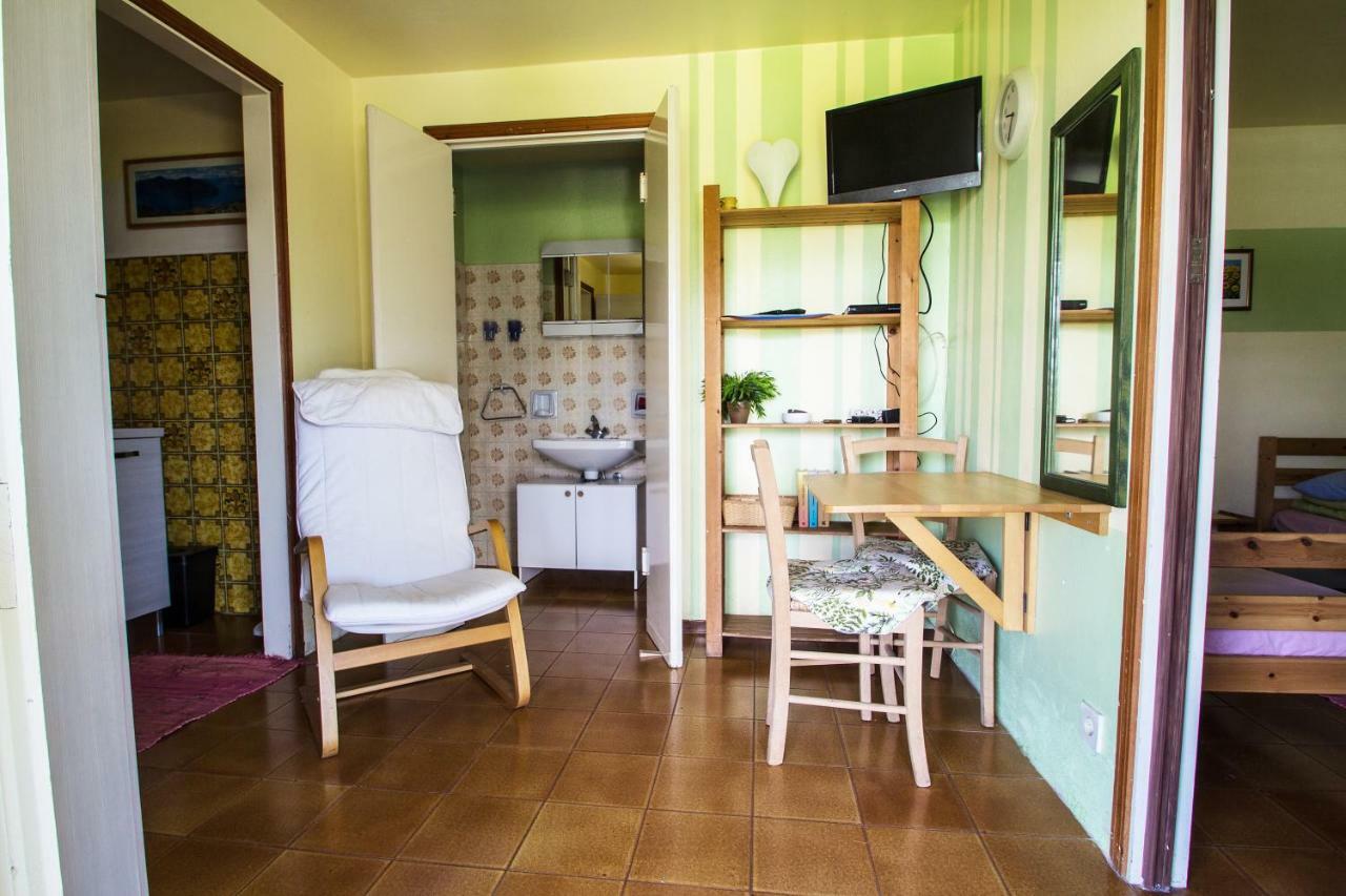 Villa Florida App Pelikan Oben Und App Sandpiper Unten Pilzone Extérieur photo